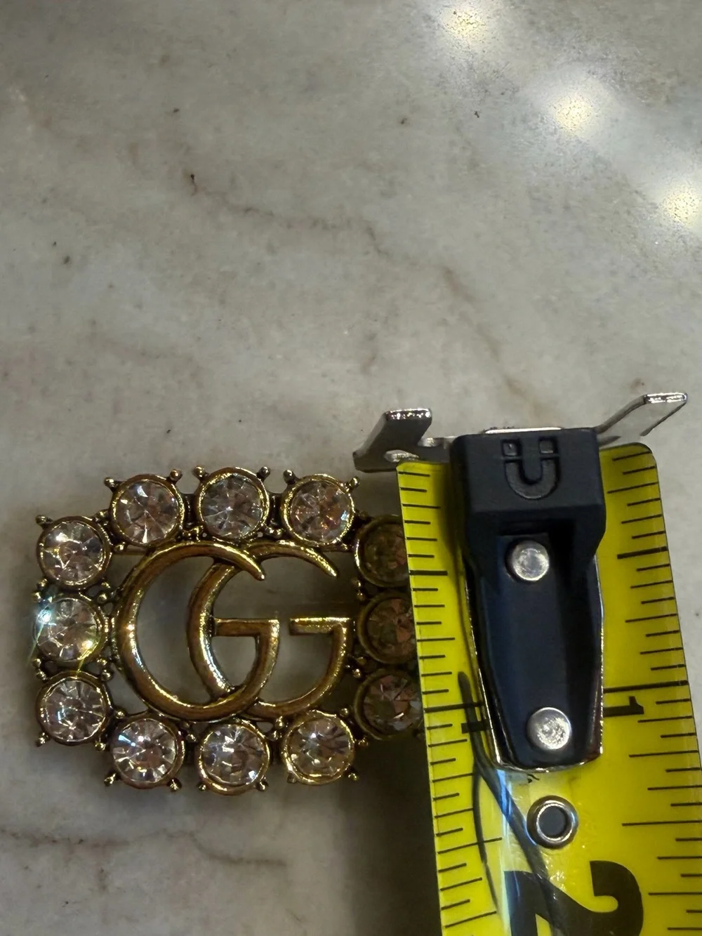 Beautiful & Elegant Fashion Brooch With Italian Design Double Letter
